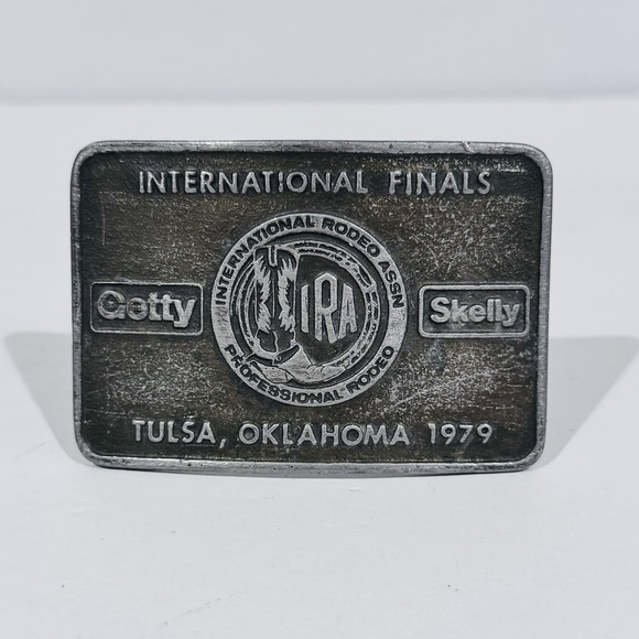 1979‎ International Rodeo Assoc. Finals Belt Buckle Tulsa Oklahoma Cowboy - Picture 1 of 4